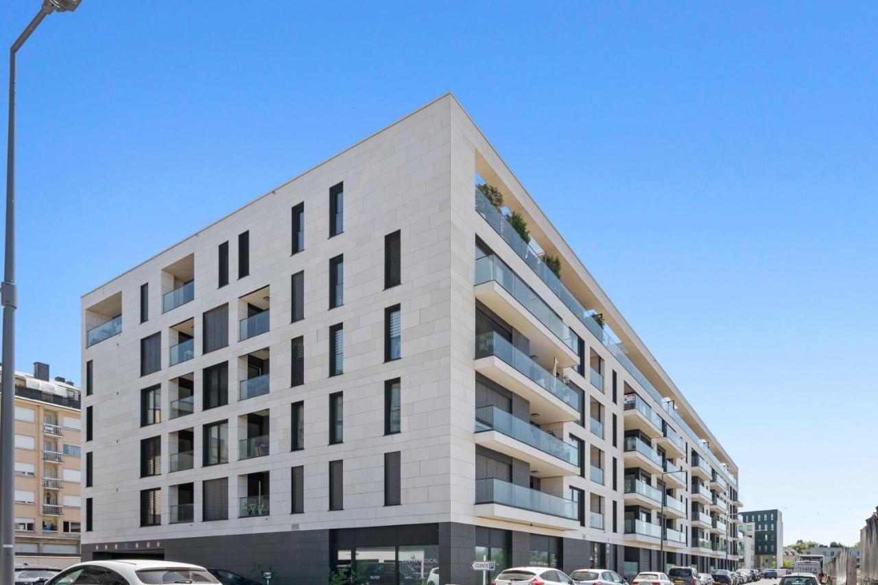 Cloche D'Or Proximity - Sleek Urban Space Luxembourg Extérieur photo