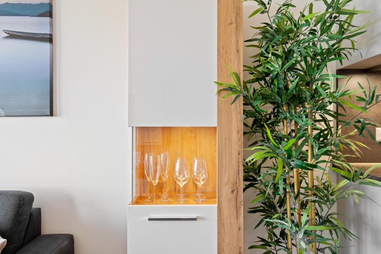 Cloche D'Or Proximity - Sleek Urban Space Luxembourg Extérieur photo